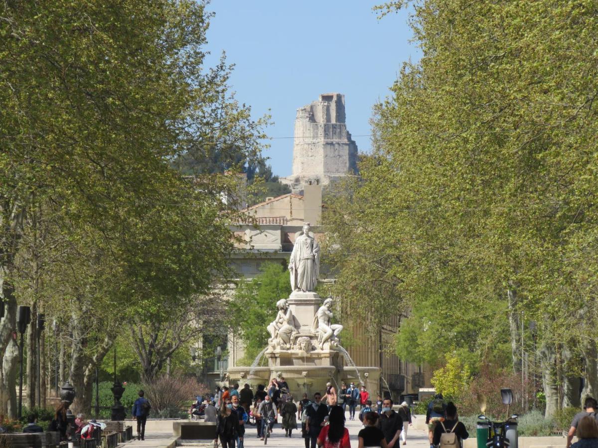 centre ville&acces facile Nîmes Extérieur photo
